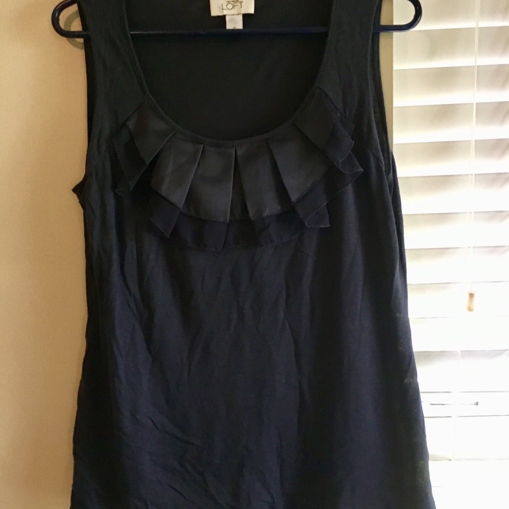 Gap Tee - Picture 4 of 8